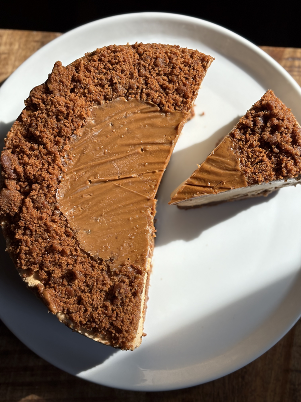 Biscoff Crumble Cheesecake - Full Cake Top View